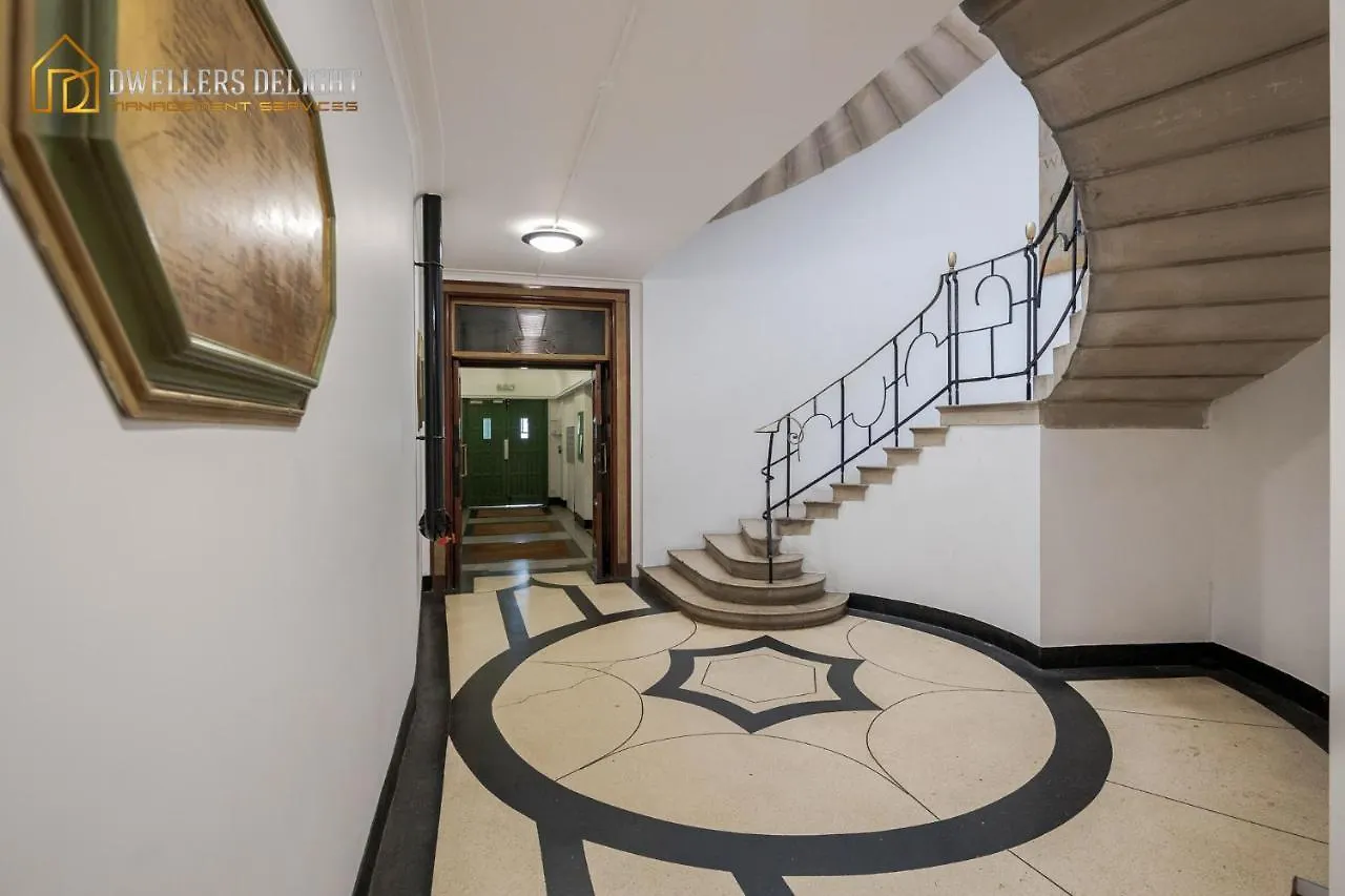 Entire 2 Bed Flat Plaistow,Canning Town Prime Location In London 0*,  United Kingdom